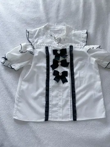 Liz Lisa 3개 리본 초커 블라우스