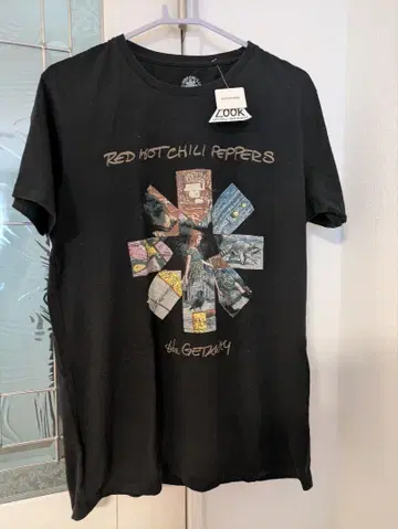 RED HOT CHILI PEPPERS 밴딩 T셔츠