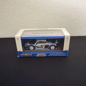 아우디 R8 1/64 사이버 포뮬러