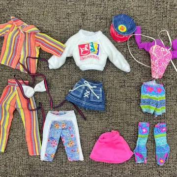 바비 아웃핏 의류 일괄