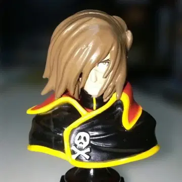 t24 캡틴 하록 흉상 피규어