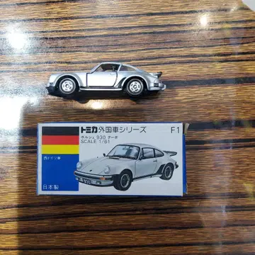토미카 포르쉐 930 터보 1/61