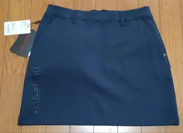 브리핑 골프 3D 로고 스커트 네이비 [미사용 새상품] 사이즈 M