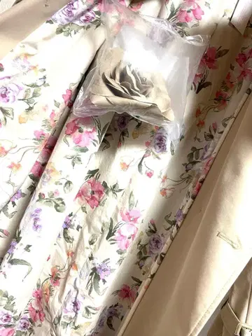 GAP 프릴 트렌치코트 플라워 무늬 M