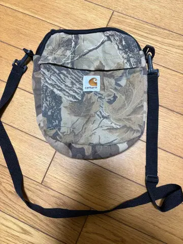 초레어 Carhartt 리얼 트리 숄더백