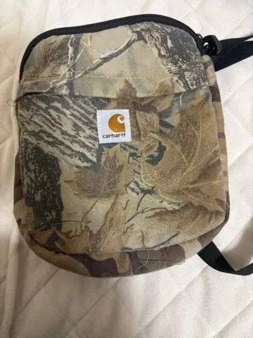 초레어 Carhartt 리얼 트리 숄더백