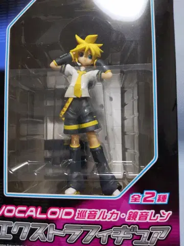 보컬로이드 카가미네 렌 피규어