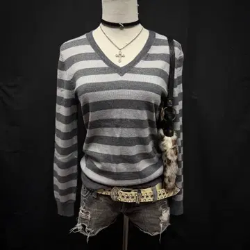 헤이세이 갸루 y2k 그런지 보더 V넥 피치 니트 펑크