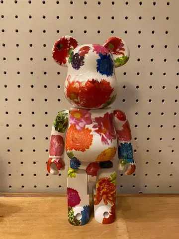 베어브릭 니나가와 미카 400%