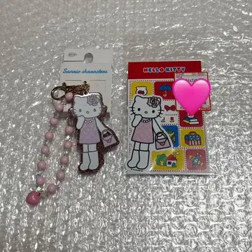 발길이 키티 헬로키티 퀼팅 키링 참 스티커