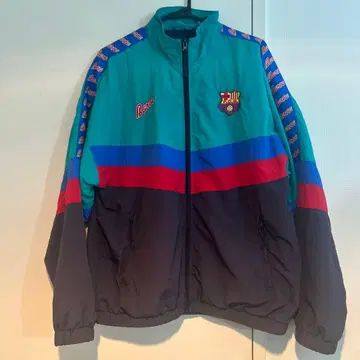 FC Barcelona 나일론 자켓 M 사이즈