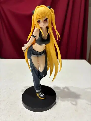 트러블-다크니스- 골드 컬러의 어둠 [ 야미 ] 피규어