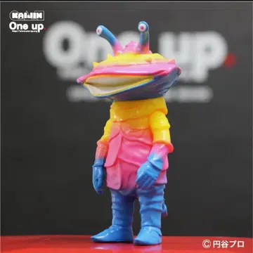 KAIJIN x One up. 카네곤 울트라맨 소프트 비닐 sofvi