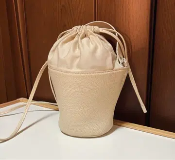 집소피아 Ayako Pottery Bag 인기 색상 에크루
