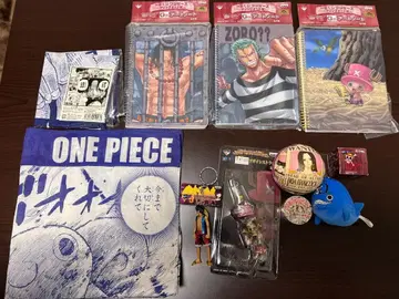 원피스 굿즈 일식