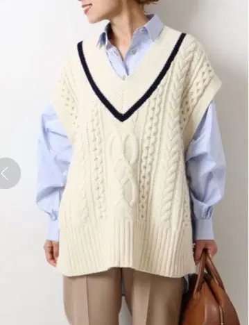 새상품급 스픽 앤 스팬 해밀턴 케이블 니트 베스트