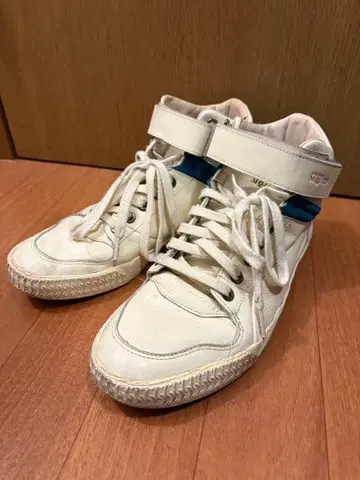 ALEXANDER McQUEEN PUMA 하이컷 스니커즈 화이트
