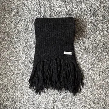 CREPUSCULE MITTENS & MUFFLER