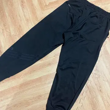 y-3 트랙 팬츠 새상품급 레어