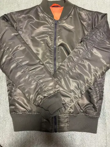 ZIP FIVE MA-1 자켓 다크 그레이