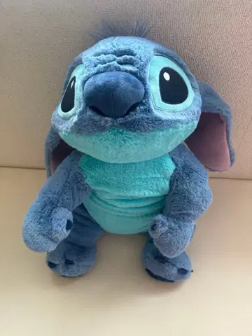 스티치 봉제 인형