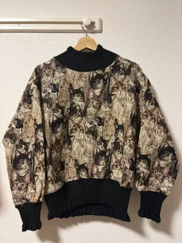 고양이 패턴 벌룬 슬리브 니트 빈티지