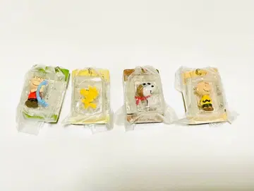 스누피 미니어처 패키지 컬렉션 피너츠 피규어 세트 4개