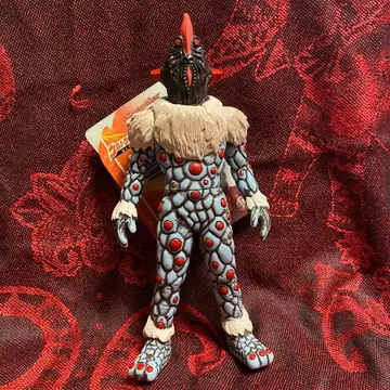 너클 성인 울트라맨 괴수 소프트 비닐 메비우스 택 포함 새상품