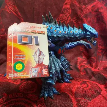 디노조르 울트라맨 괴수 소프트 비닐 메비우스 택 포함 새상품