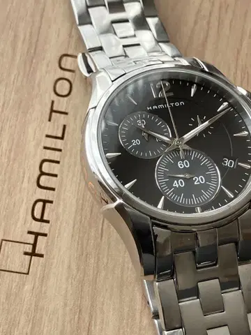 해밀턴 재즈 마스터 크로노그래프 쿼츠 H326120