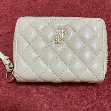 질 바이 질 스튜어트 퀼팅 지갑