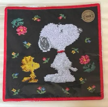 페이러 x 스누피 콜라보 새상품 하이디플라워 & 스누피 손수건