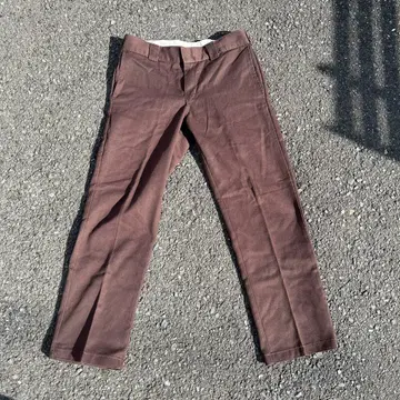 디키즈 873 / dickies 873 / 33 x 30 / 브라운