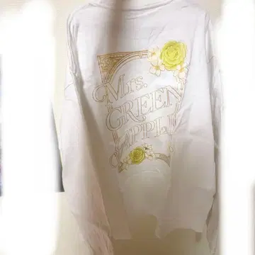 Mrs. GREEN APPLE Harmony XL 티셔츠 화이트