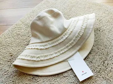택 포함 새상품 merryjenny 메리제니 아이보리 프릴 햇 모자!