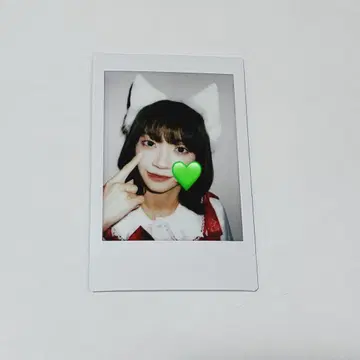 CUTIE STREET 이타쿠라 카나 크리스마스 온특 폴라로이드