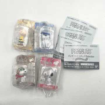 PEANUTS 패키지 미니어처 컬렉션 4종 세트 스누피
