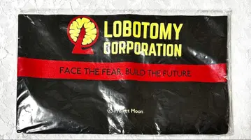 로보토미 코퍼레이션 토트백 2019년 모 팬 카페