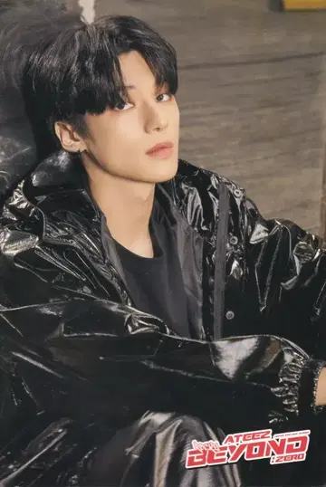 ATEEZ BEYOND:ZERO WOO YOUNG 엽서