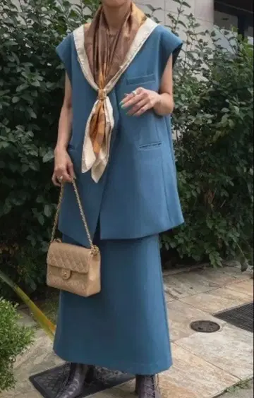 AMERI OTONA 랩 베스트 세트업 드레스 M 사이즈