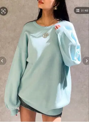 GD 로고 LOOSE 모티브 니트탑