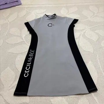 CECIL McBEE 반팔 원피스 그레이/블랙 사이즈 1