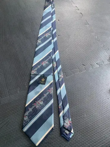 [새상품] J.P. London 승마 기수 패턴 넥타이