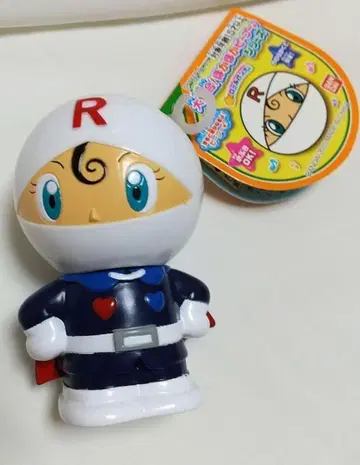 반다이 호빵맨 대집합! 따끈따끈 피푸 시리즈 롤빵맨