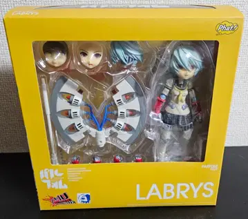 파르폼 라빌리스 페르소나 4 더 얼티밋 인 마요나카 아레나