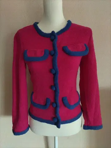 부티크 모스키노 자켓