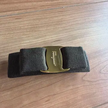 [거의 미사용] 페라가모 Salvatore Ferragamo 머리핀