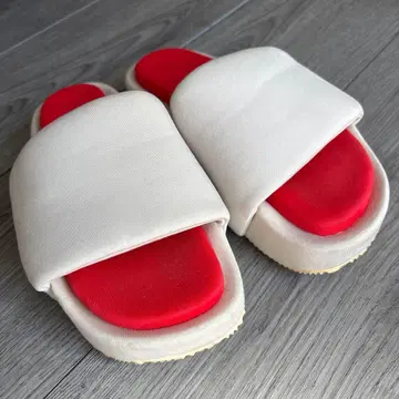 Y-3 SLIDE 슬라이드 샌들 통굽