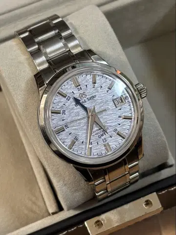 Grand Seiko 자동 시계 실버 다이얼 sbgj249
