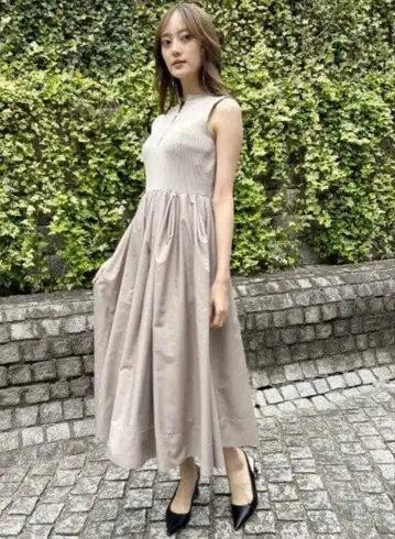 CELFORD 하프 지퍼 니트 도킹 원피스 모카 베이지/38